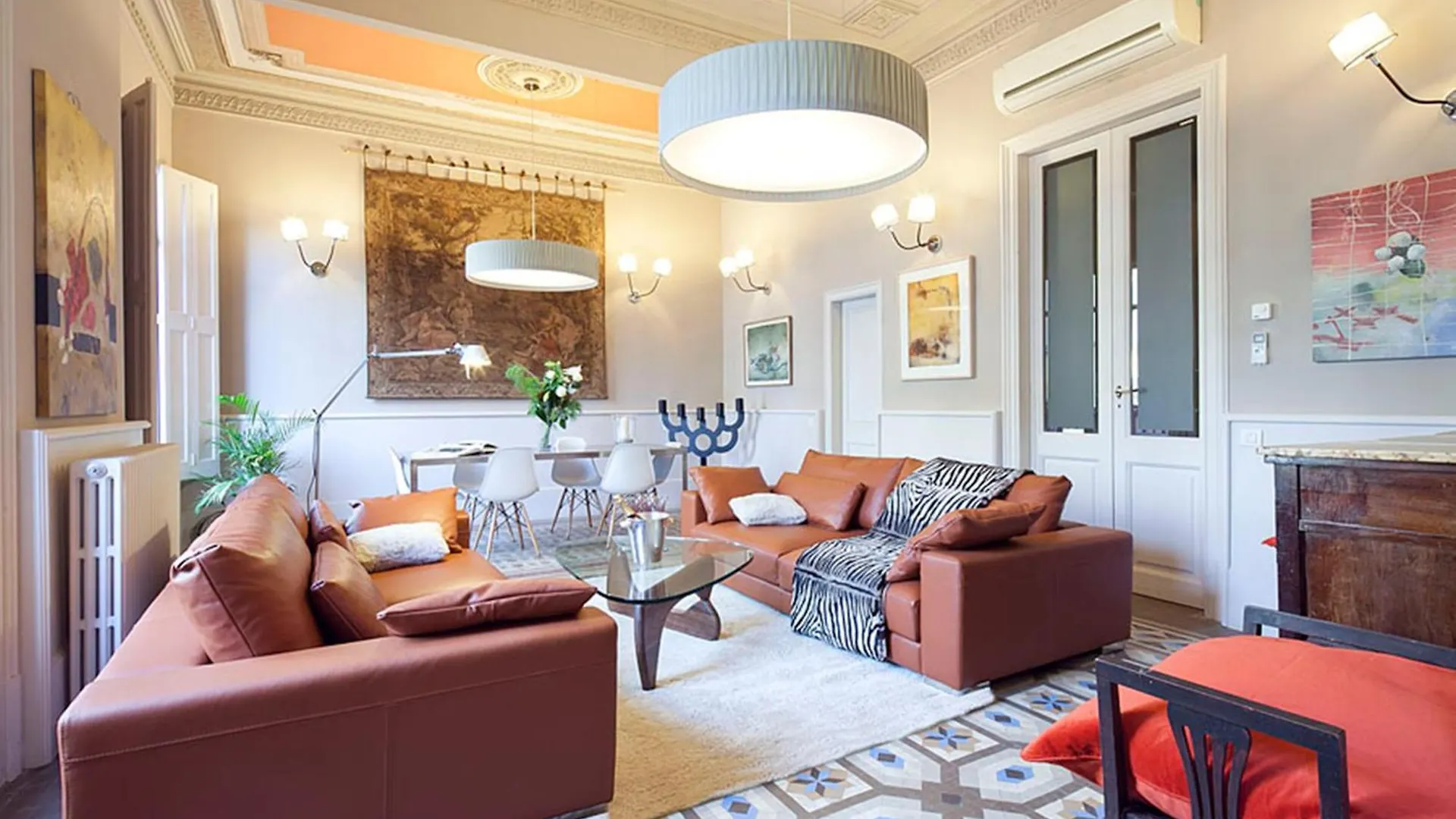 My Space Emirates - Apartments In Rambla De Catalunya Barcellona Spagna